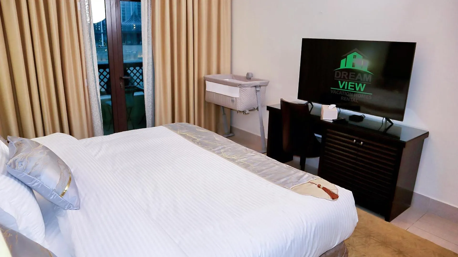 Apartment Souk Al Bahar - Burj Khalifa - Dream View Holiday Home Rental Dubai United Arab Emirates